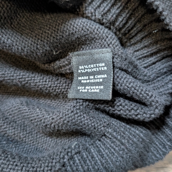 525 America Black Sweater Red Heart Accent Valentine Size M - Picture 7 of 8